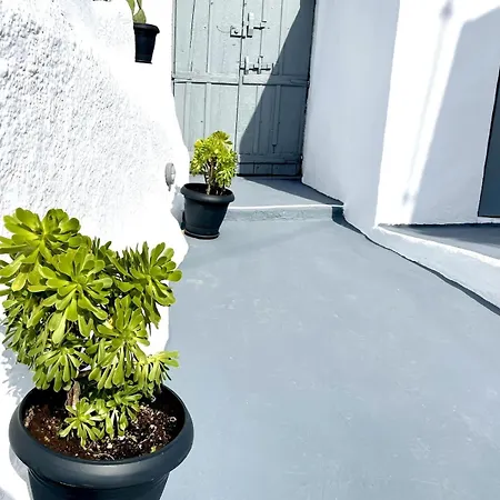 Domestic Cave House In Oia Santorini Semesterbostad *