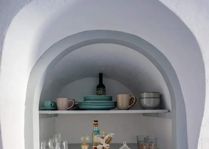 Semesterbostad Domestic Cave House In Oia Santorini *